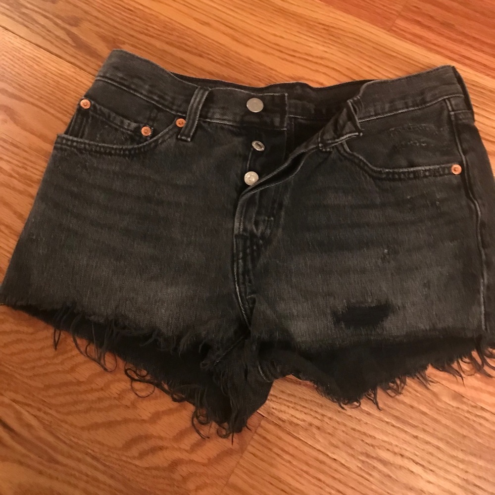 Levi’s 501 Shorts (Gray Black Distressed)